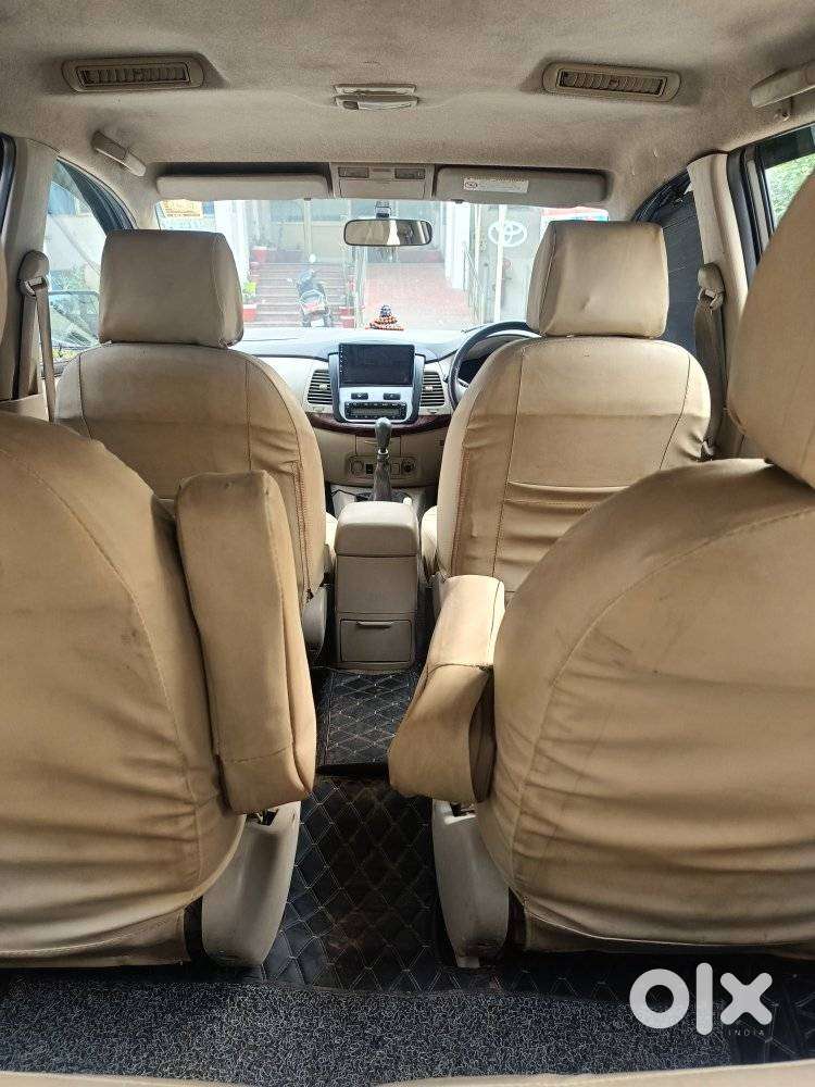 Toyota Innova 2.5 V 7 Str, 2014, Diesel