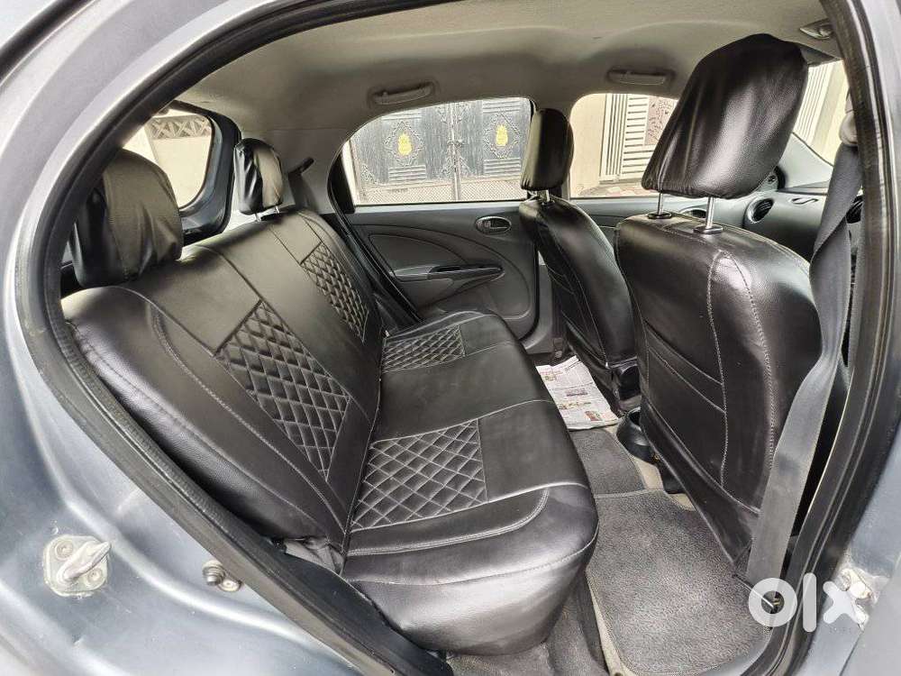 Toyota Etios Liva G Exclusive, 2013, Petrol