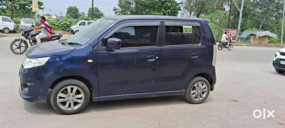 Maruti Suzuki Stingray Vxi, 2014, Petrol