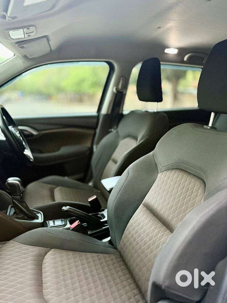 Toyota Urban Cruiser Hyryder 1.5 S Hybrid, 2024, Petrol