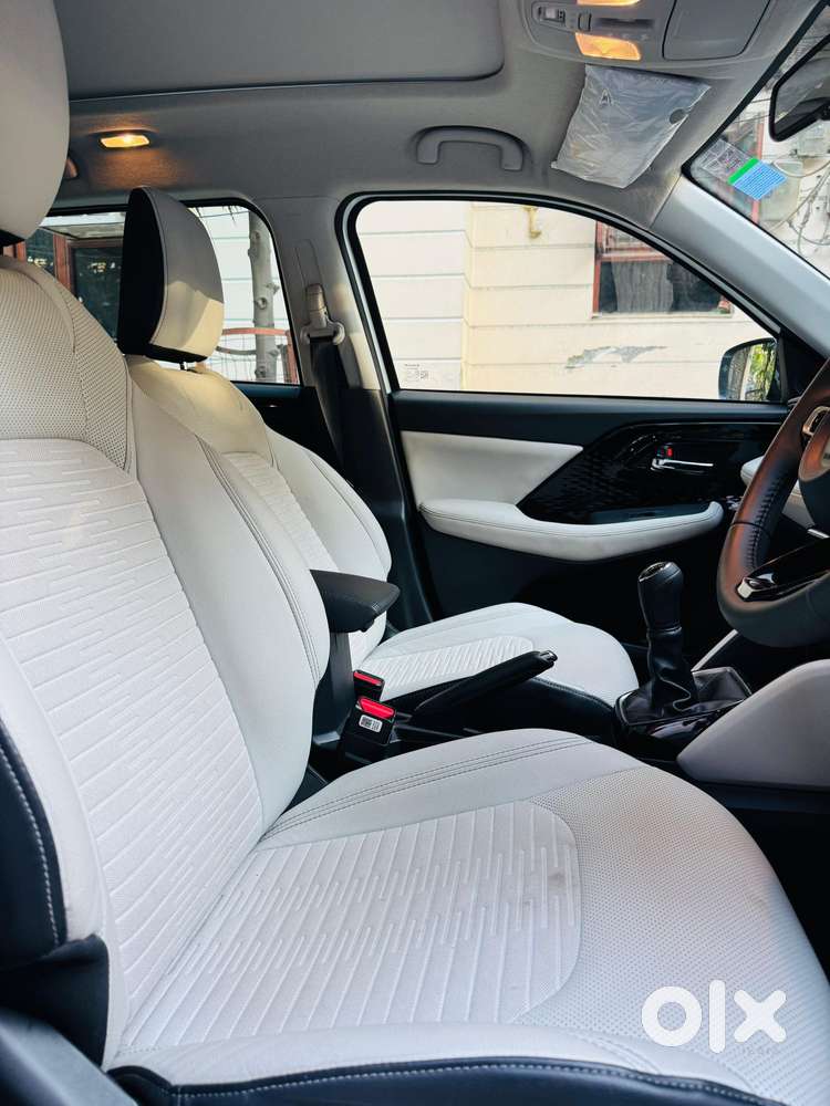 Maruti Suzuki Victoris Zxi Plus (o) Petrol Manual, 2026, Petrol