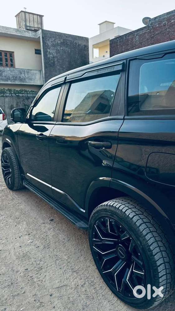 Mahindra Diesel Car 2025