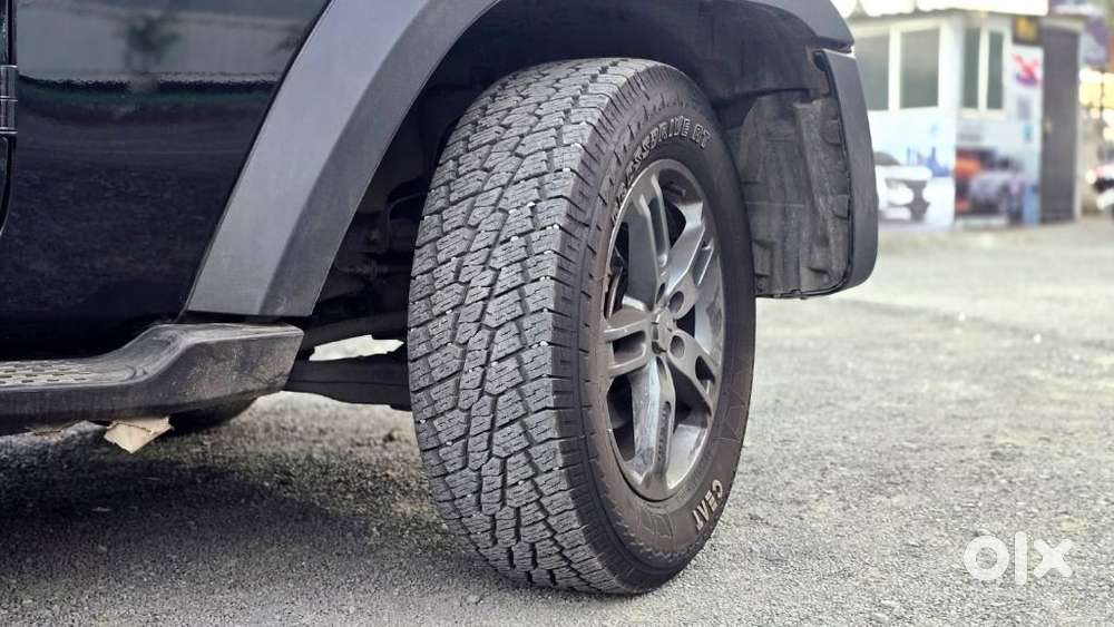 Mahindra Thar Lx 4-str Convertible At, 2024, Petrol