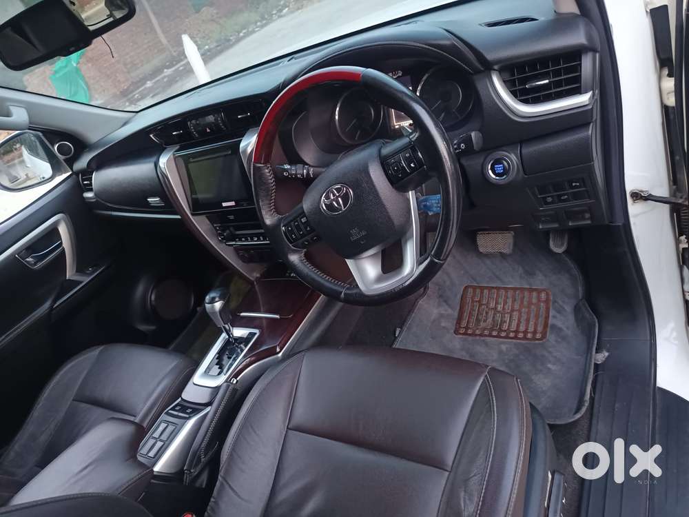 Toyota Fortuner 3.0 4x2 Automatic, 2018, Diesel