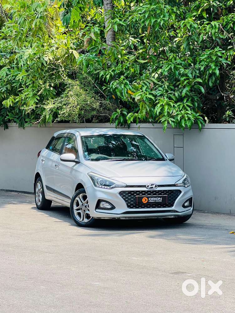 Hyundai Elite I20 Asta (o) 1.2 Ivt, 2018, Petrol