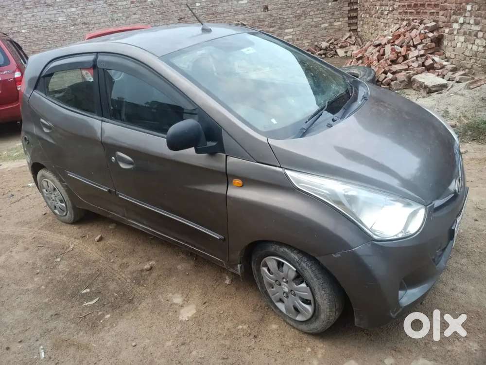 Hyundai Eon Magna 2012