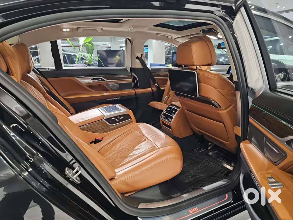Bmw 7 Series [ ] 3.0 740li Dpe Signature, 2018, Petrol