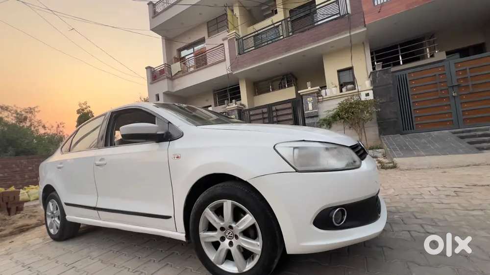 Volkswagen Vento 2011 1.6 Petrol Highline