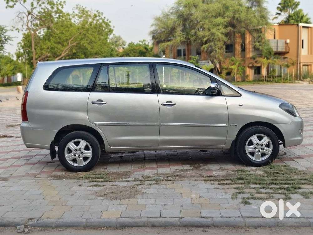 Toyota Innova 2.5 V 7 Str, 2007, Diesel