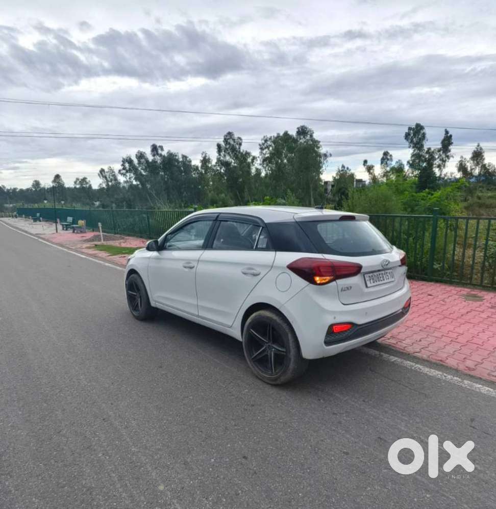 Hyundai I20 Diesel Asta, 2018, Petrol