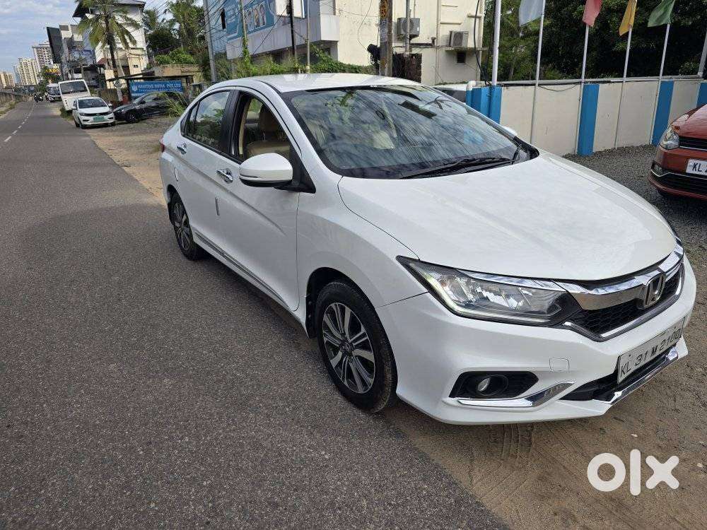 Honda City I-vtec V, 2018, Petrol