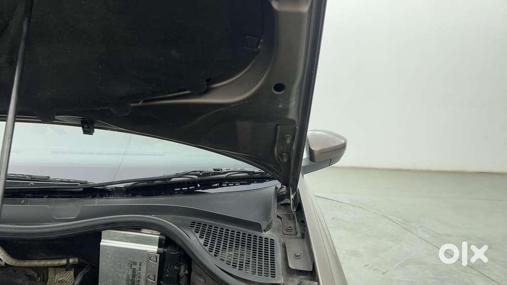 Volkswagen Vento 1.6 Highline, 2021, Petrol