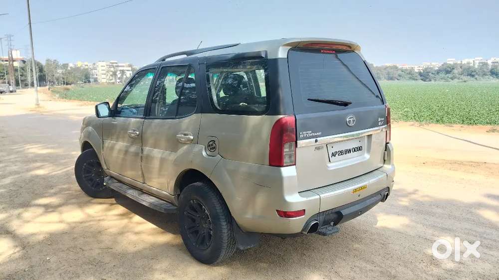 Tata Safari Storme 2013 Diesel Manual Car Perfect Condition
