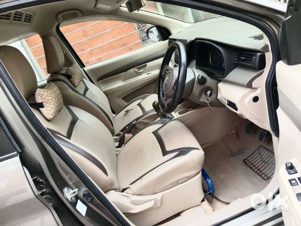 Maruti Suzuki Ertiga 1.5 Vxi, 2021, Petrol