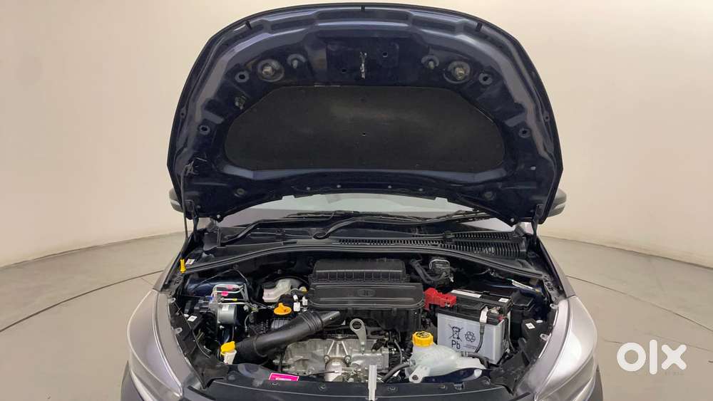 Tata Tiago Xza, 2026, Petrol