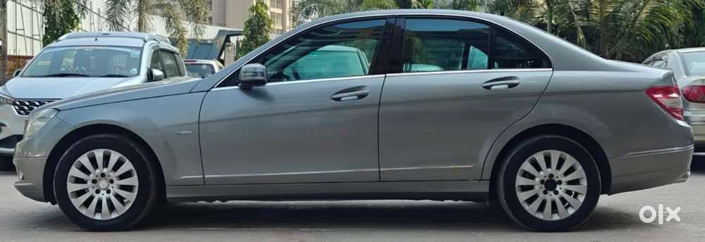 Mercedes-benz C-class 2011