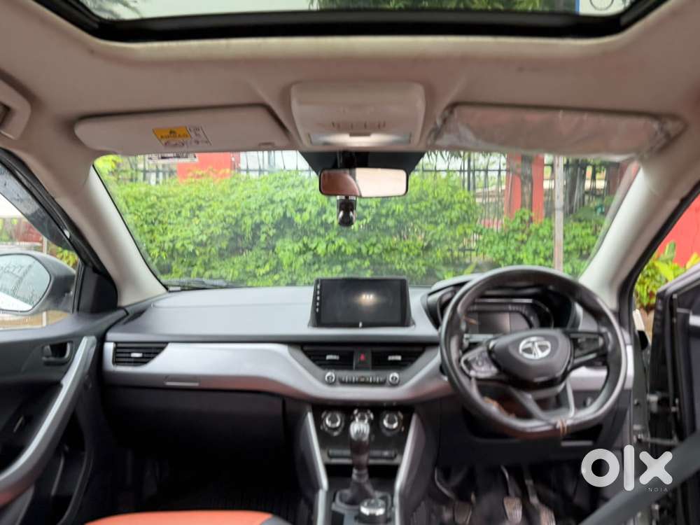Tata Nexon 1.2 Revotron Xm (s), 2022, Petrol