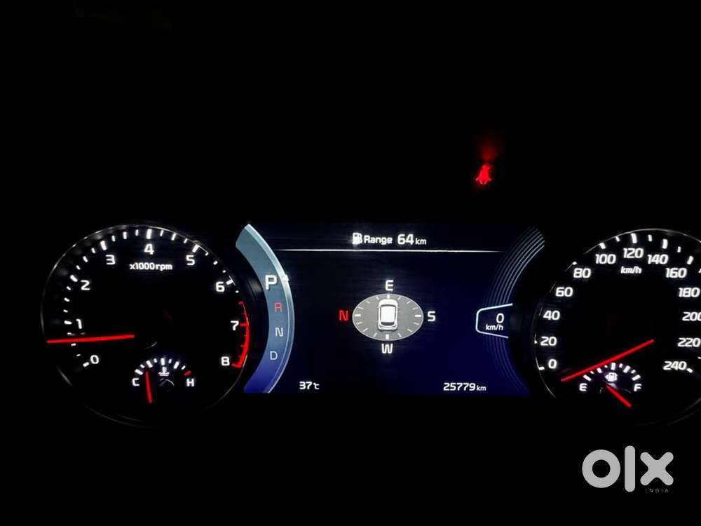  Kia Seltos Gt Line Petrol At 2021  25,700 Kms  Top-end Variant