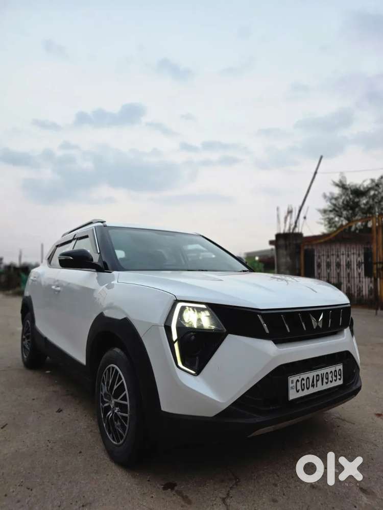 Mahindra Xuv 3xo, 2024, Petrol