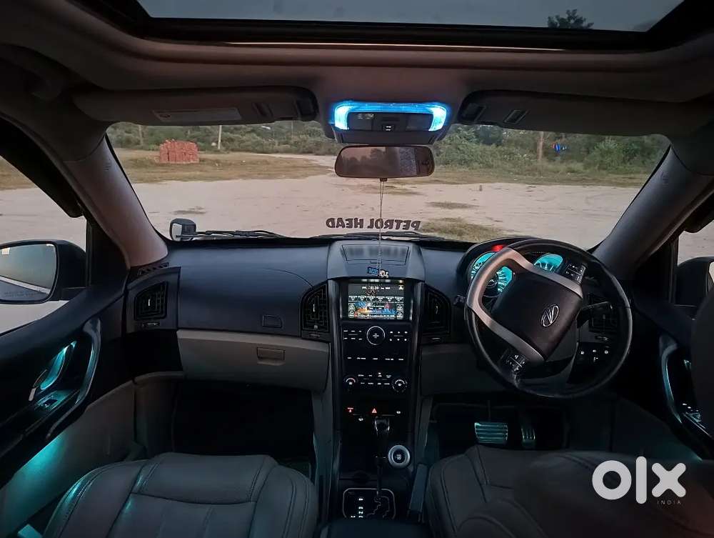 Mahindra Xuv500 W10 Automatic Transmission Top End Model Well Maintain