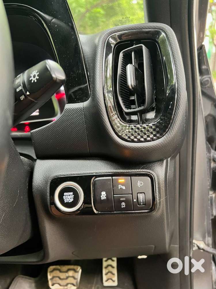 Kia Sonet X Line
