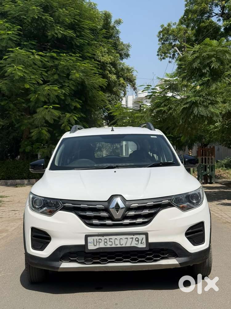 Renault Triber Rxt, 2022, Petrol