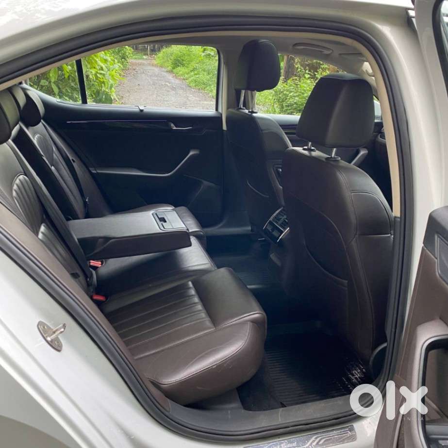 Skoda Superb 2.0 L&k Tsi At, 2020, Petrol