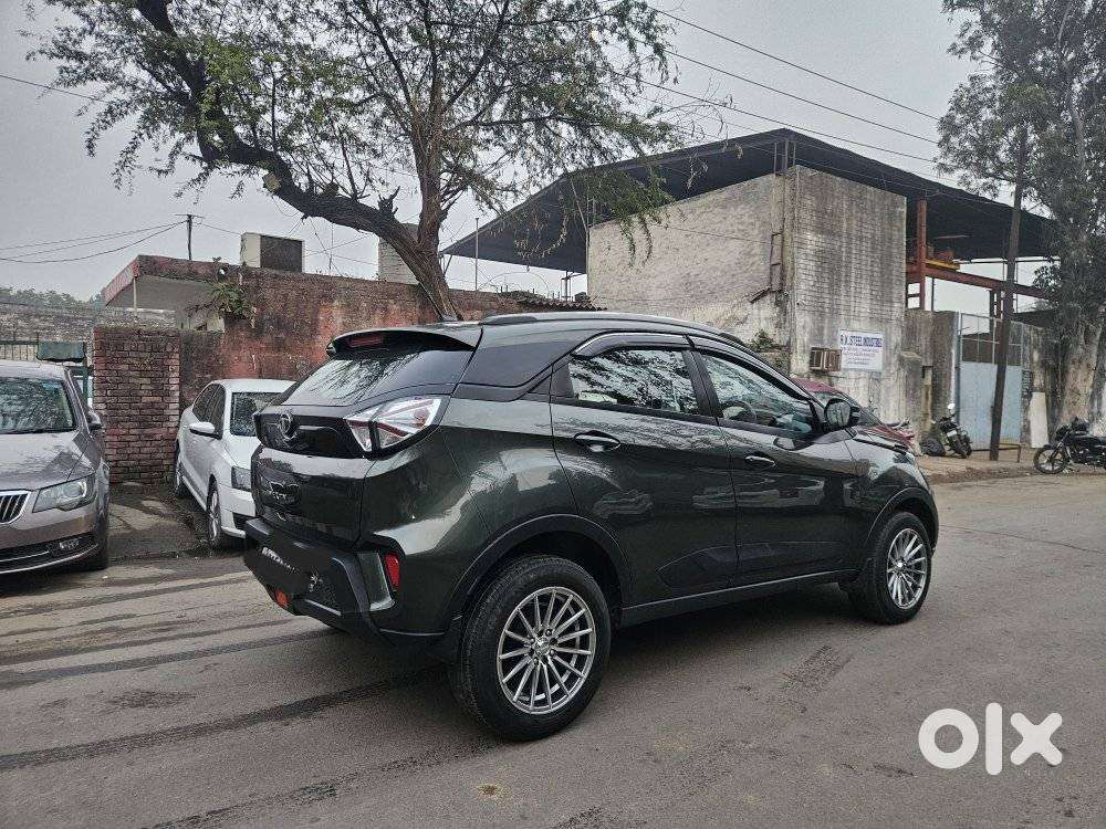 Tata Nexon 1.5 Revotorq Xm (s), 2020, Diesel