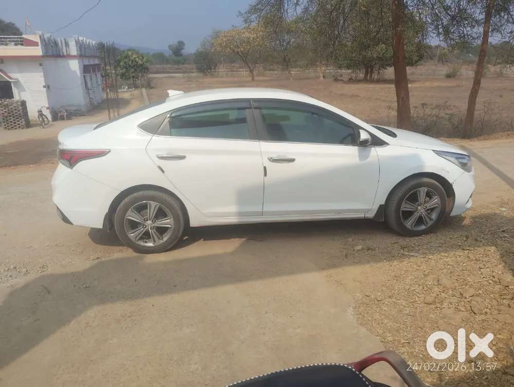 Hyundai Verna 2019 Petrol 150000 Km Driven