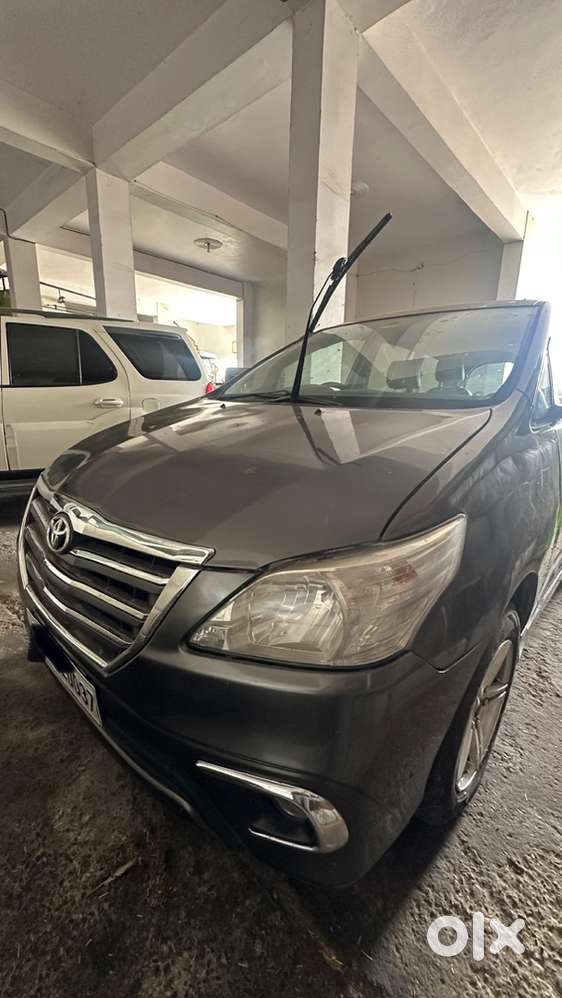 2014 Toyota Innova Diesel 2nd Owner