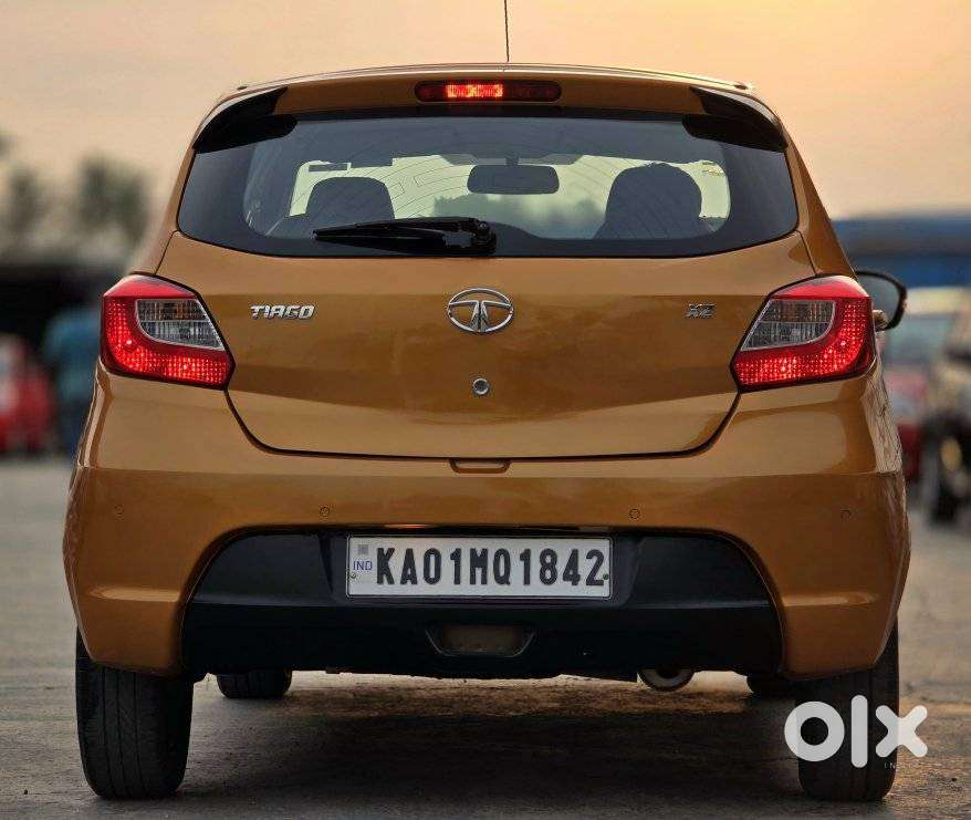 Tata Tiago Xz Opt, 2017, Petrol