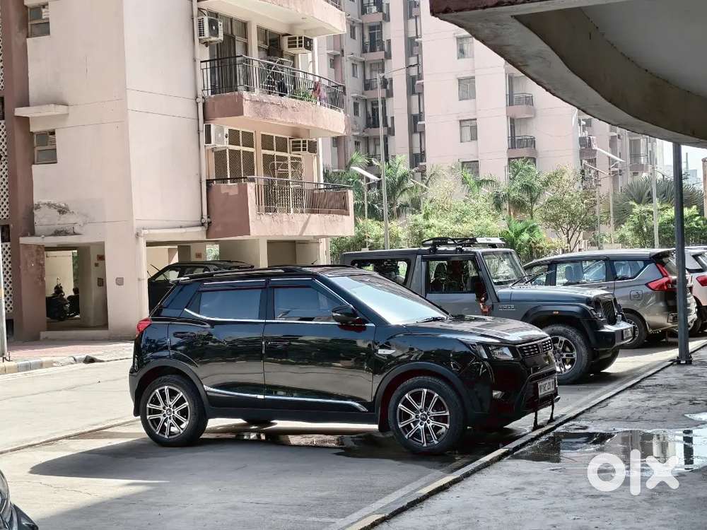 Xuv 300 Turbo Sport Smart W6 Petrol & Cng