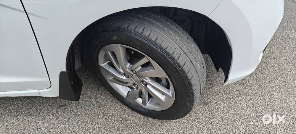 Honda Jazz V Cvt, 2021, Petrol