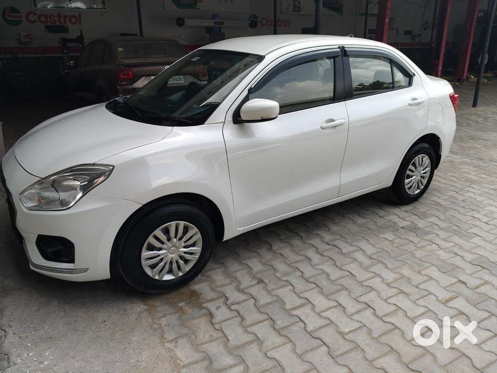 Maruti Suzuki Dzire 1.2 Vxi, 2019, Petrol