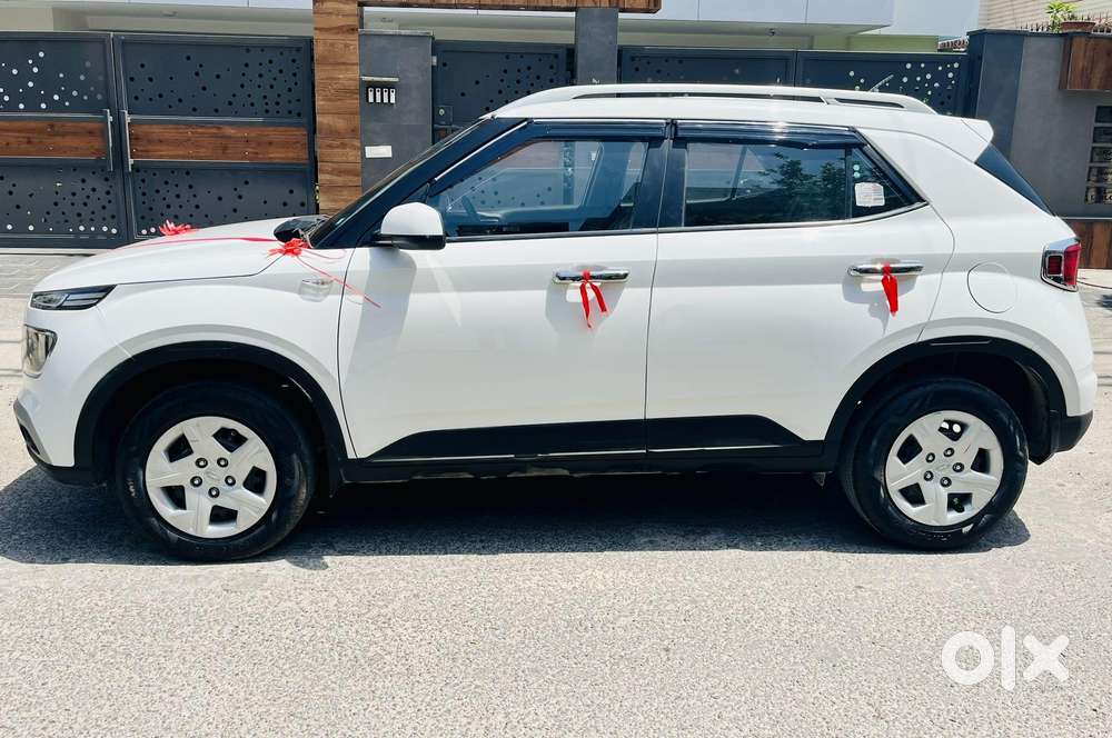 Hyundai Venue S, 2021, Petrol