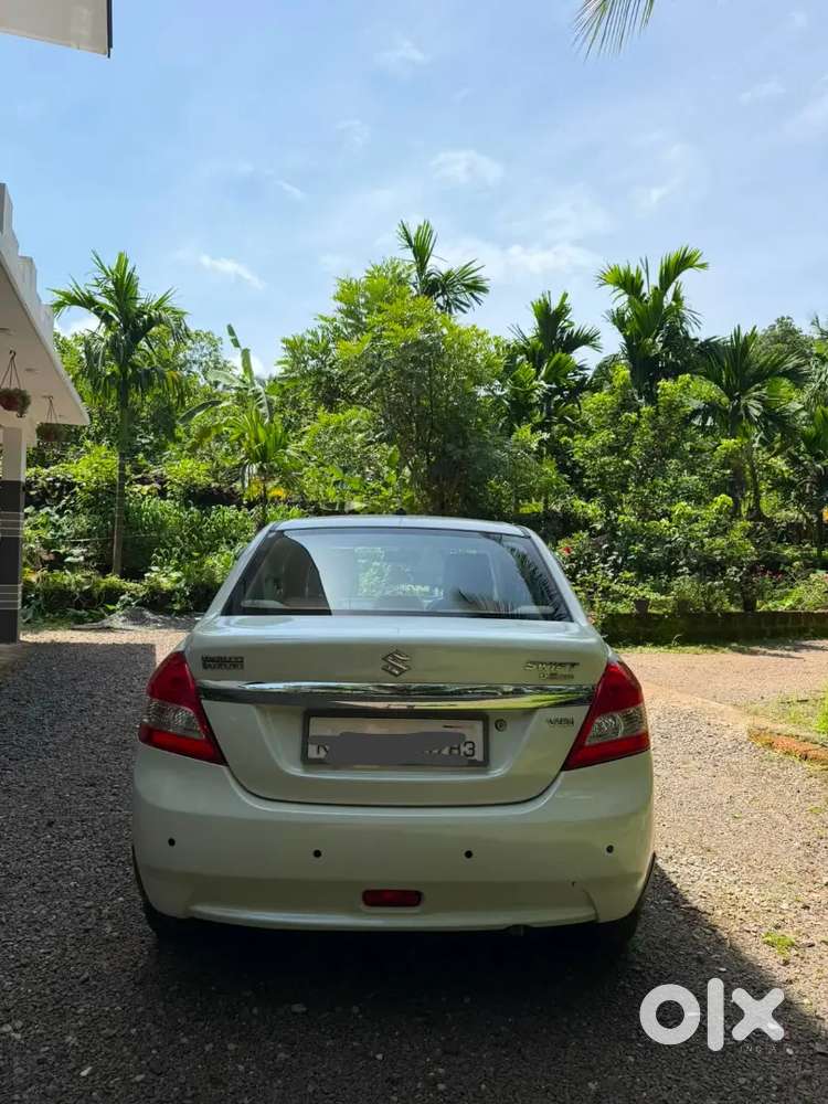 Maruti Suzuki Dzire 2018 Diesel 136000 Km Driven