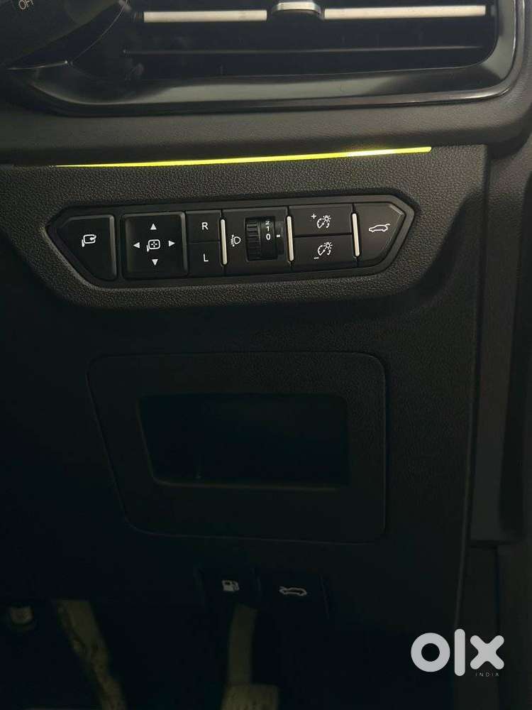 Mg Hector Sharp At, 2023, Petrol