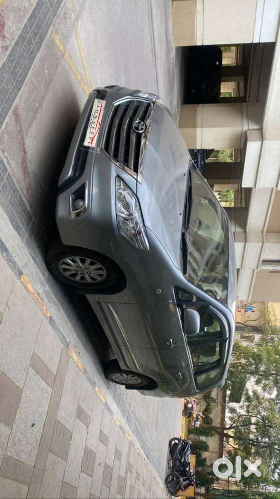Toyota Innova 2.5 G (diesel) 7 Seater Bs Iv, 2015, Diesel