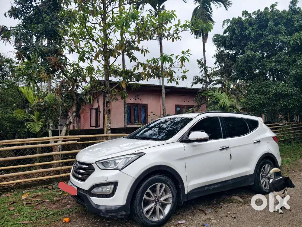 Hyundai Santa Fe 2016 Diesel Automatic, 70631 Km Driven