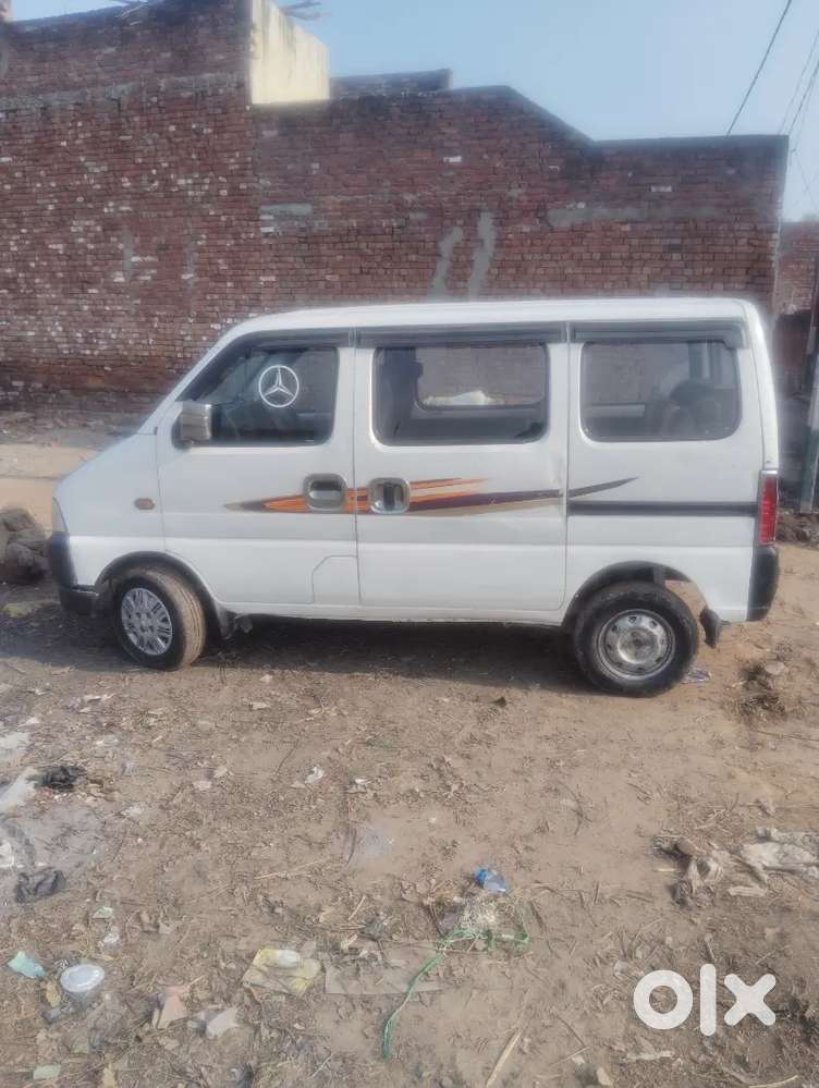 Maruti Suzuki Eeco 2015