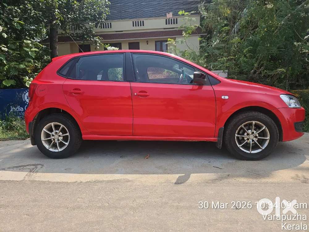 Red Volkswagen Polo 2011 Petrol 93000 Km Driven