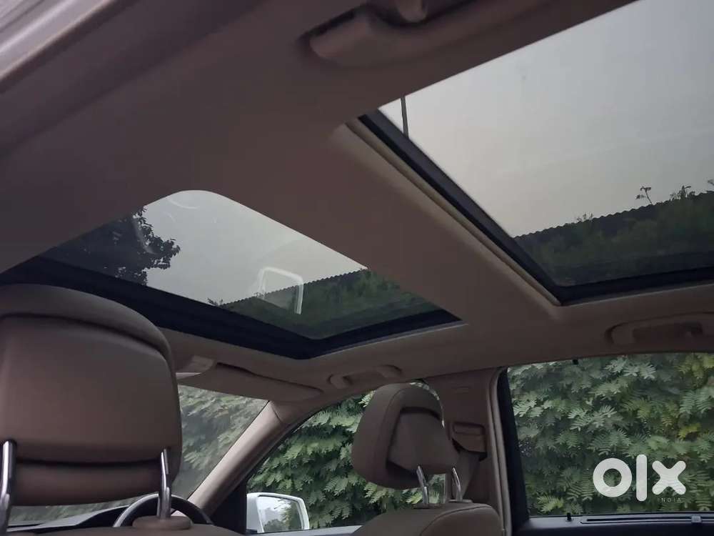 Mercedes-benz C Class 2013 Petrol 25111 Km Driven