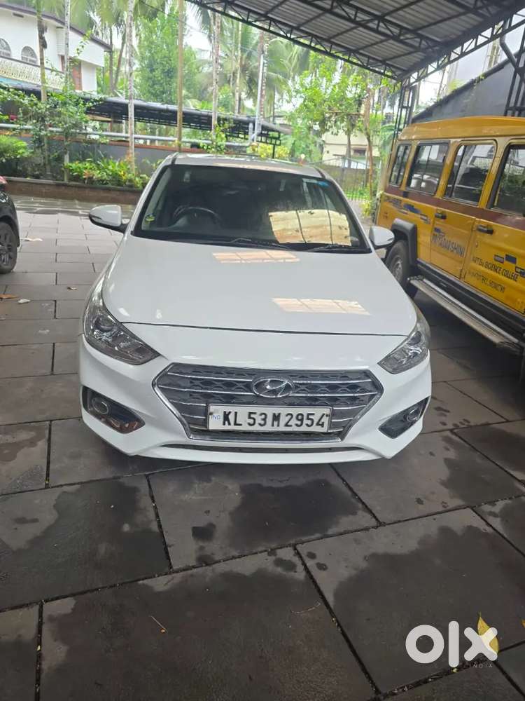 Full Option Verna 2017 Diesel Manual 195000 Km First Negotioble