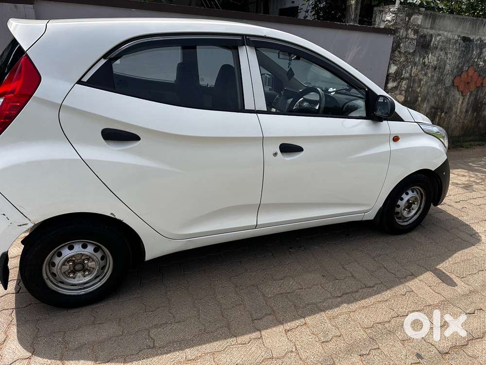 Hyundai Eon 2013 Petrol Well Maintained