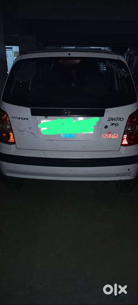 Hyundai Santro (white) - Cng Fitted - Super Mileage 25+ Ready To Drive