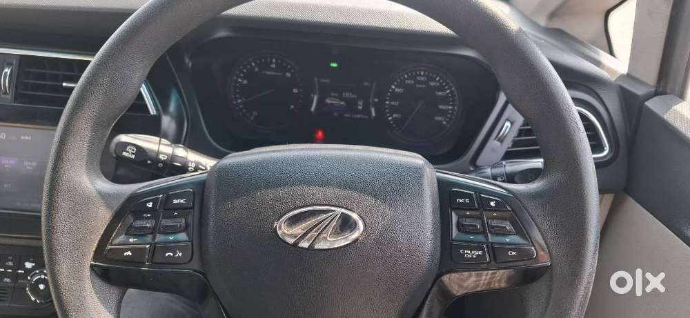 Mahindra Marazzo M8 8str, 2020, Diesel