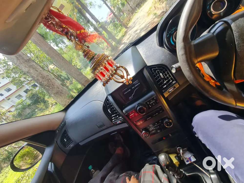Mahindra Xuv500 W7 2019 Car