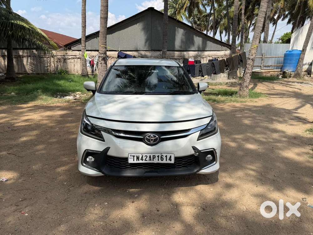 Toyota Glanza 2024 Petrol Well Maintained