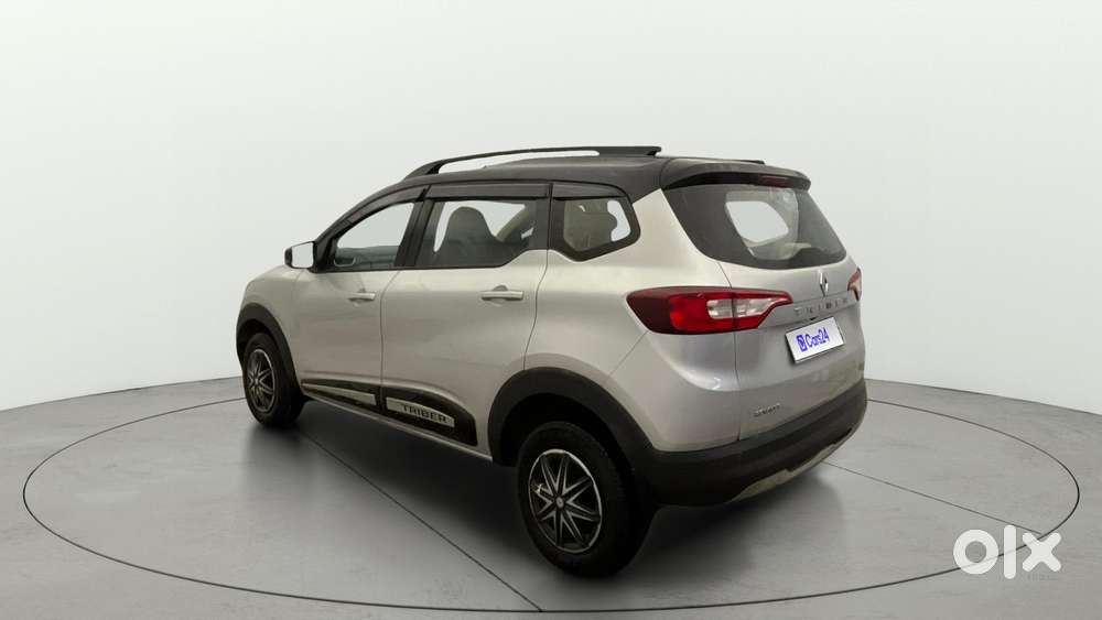 Renault Triber Rxt, 2022, Petrol