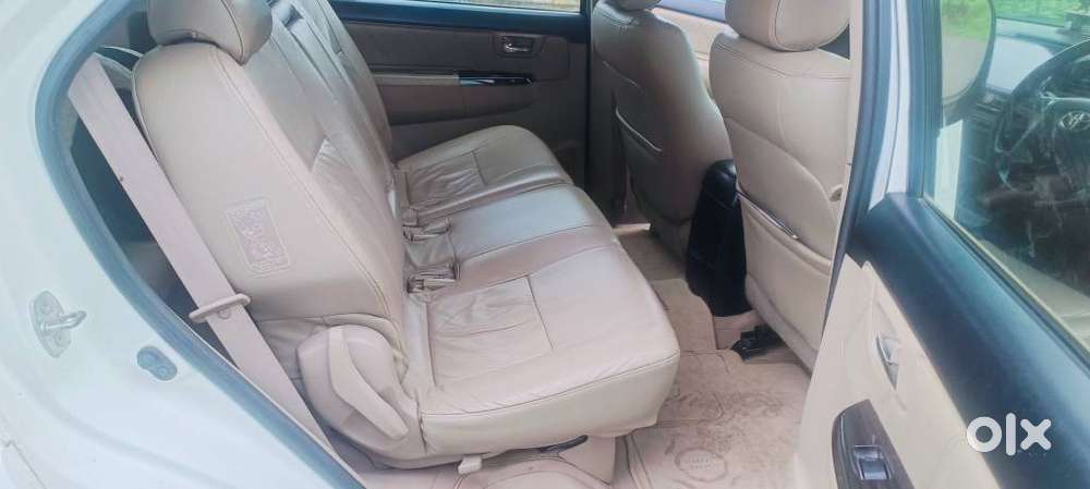 Toyota Fortuner 3.0 4x2 Mt, 2014, Diesel